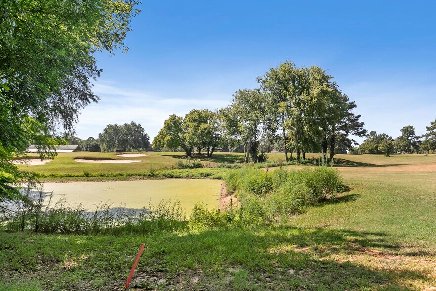 More Photos Of 101 Merion Dr, Eufaula Golf Course Driving Range For Sale