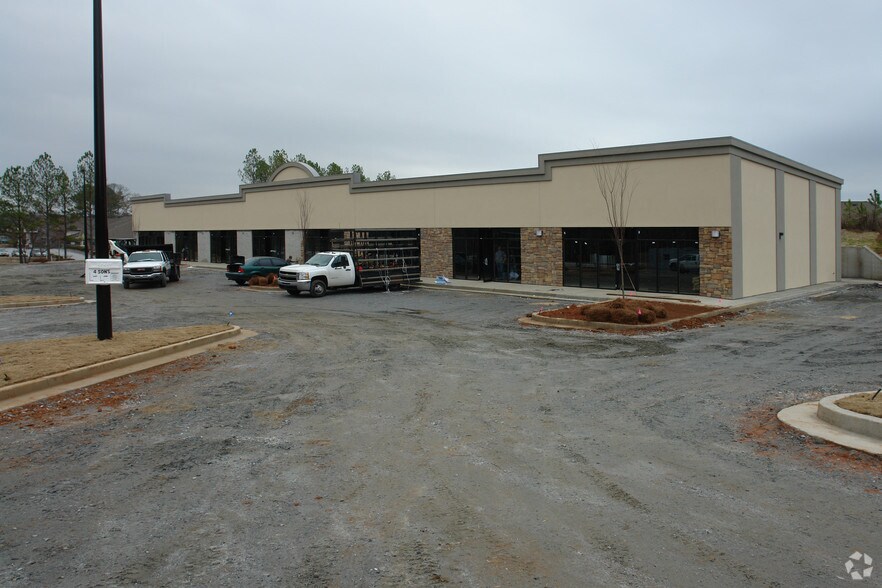More Photos Of 1296 Highway 138, Riverdale Storefront For Lease