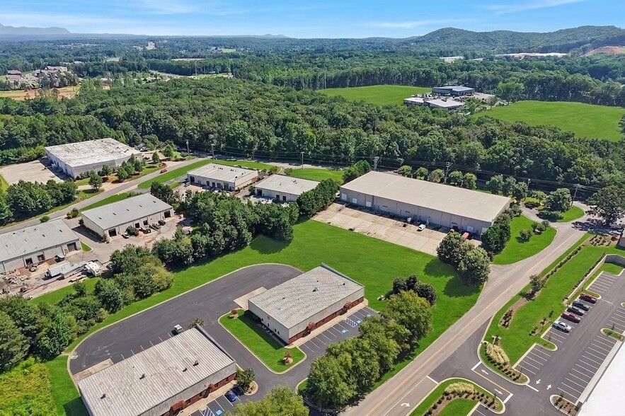 More Photos Of 4665 Church Rd, Cumming Warehouse For Sale