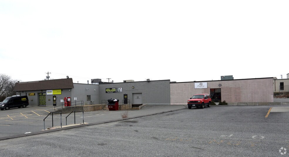 More Photos Of 11 Comstock Pky, Cranston Freestanding For Lease