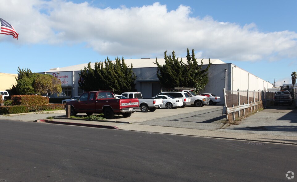More Photos Of 255 S Maple Ave, South San Francisco Warehouse For Sale
