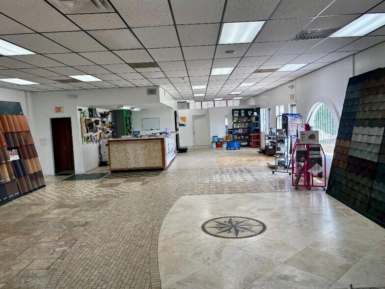 More Photos Of 1800 4th Avenue Ext, Lake Worth Beach Warehouse For Lease