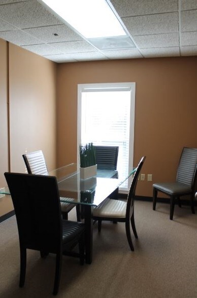 More Photos Of 7395 Hodgson Memorial Dr, Savannah Medical For Lease