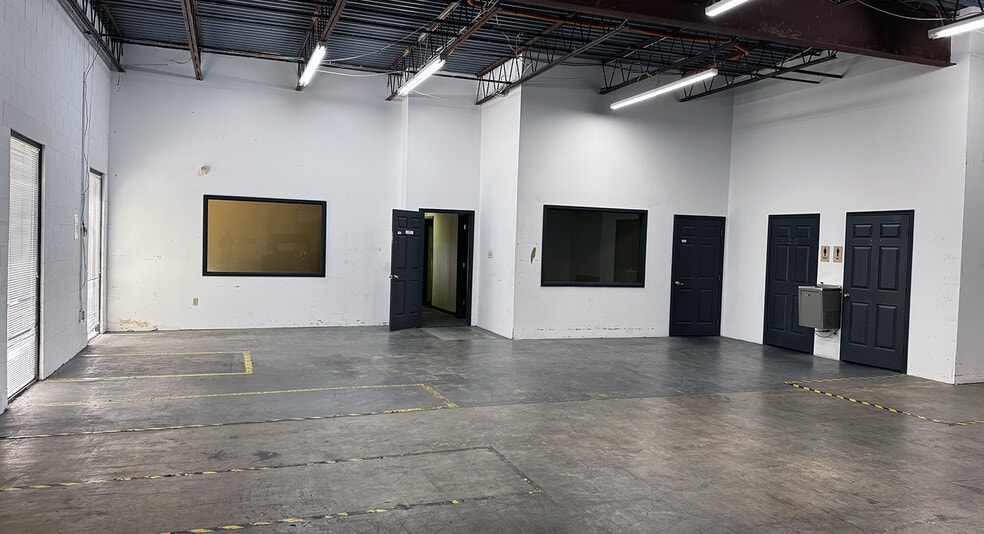 More Photos Of 3955-3979 Deep Rock Rd, Richmond Light Distribution For Lease