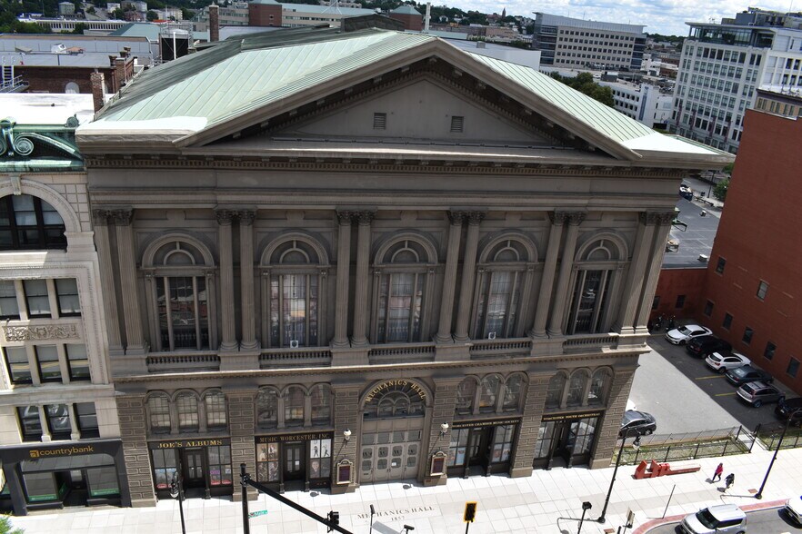 More Photos Of 316 Main St, Worcester Apartments For Lease