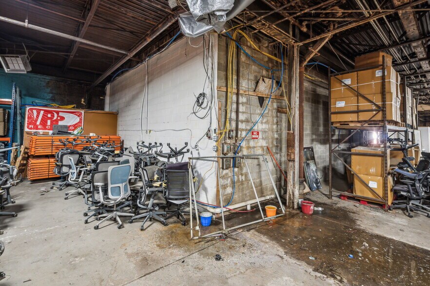 More Photos Of 2901 N 18th St, Philadelphia Warehouse For Sale