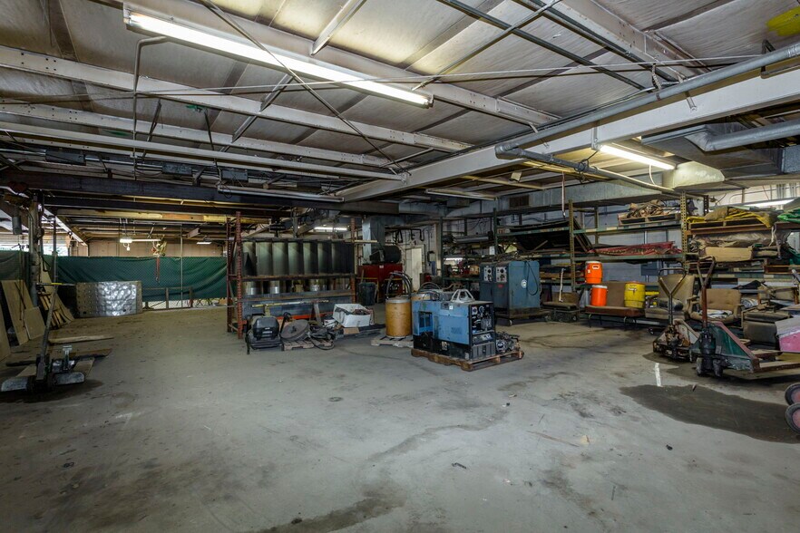 More Photos Of 1446 Jacob Burner Dr, Mcgaheysville Warehouse For Lease