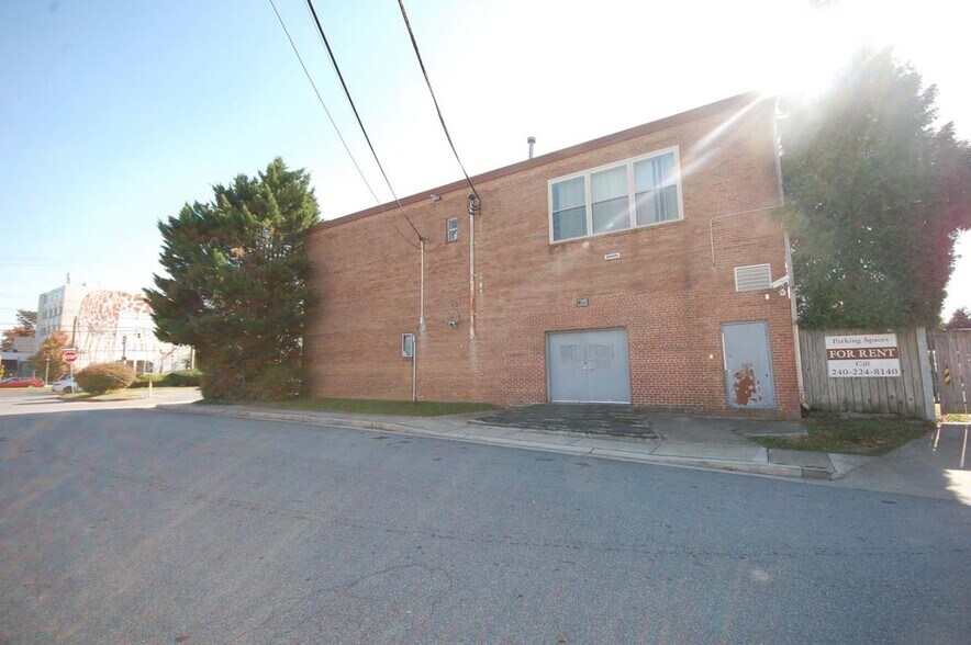 More Photos Of 10730 Connecticut Ave, Kensington Storefront Retail Office For Sale