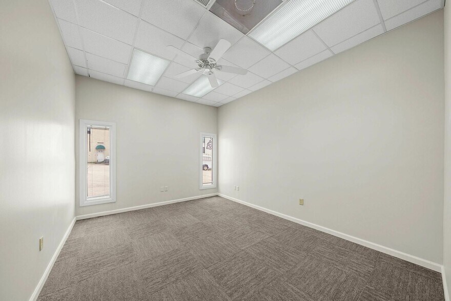 More Photos Of 460 Grace Ave, Panama City Office For Lease