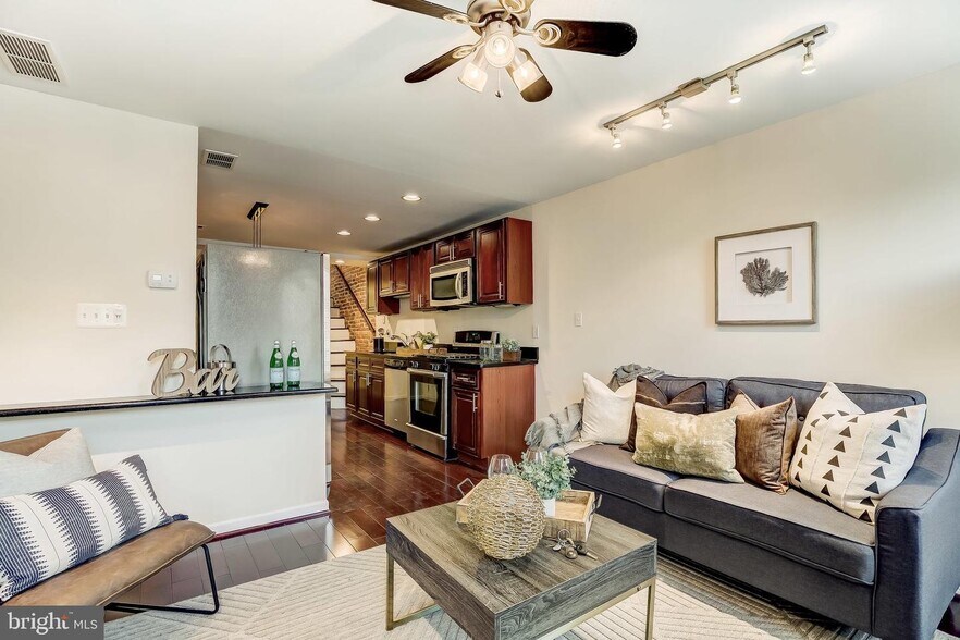 More Photos Of 1125 S Charles St, Baltimore Storefront Retail Residential For Sale