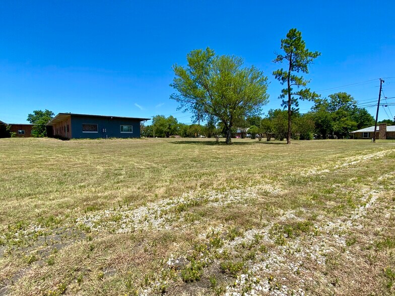 More Photos Of 5020 Sayle St, Greenville Assisted Living For Sale