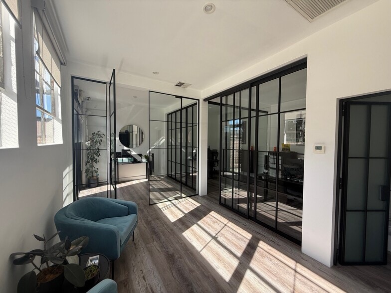 More Photos Of 2527 N San Fernando Rd, Los Angeles Industrial For Lease