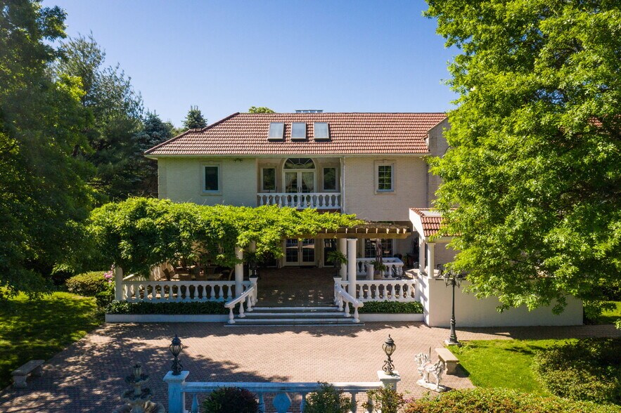 More Photos Of 23 Old Westbury Rd, Old Westbury Land For Sale