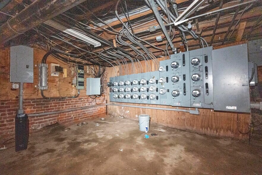 More Photos Of , Waterbury Unknown For Sale