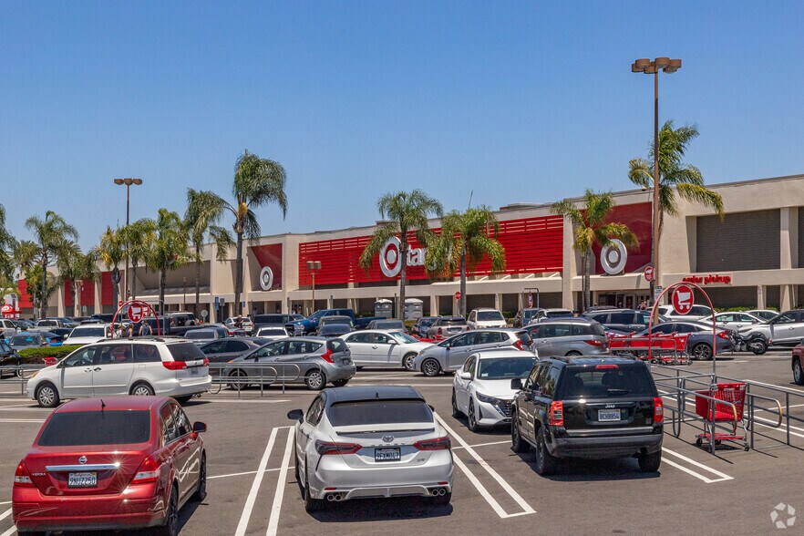 More Photos Of 12100 Harbor Blvd, Garden Grove Unknown For Lease