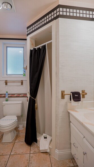 More Photos Of 118 S 300 W, Heber City Hospitality For Sale