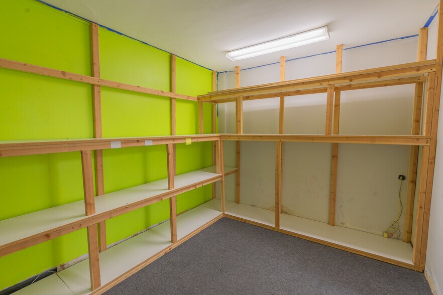 More Photos Of 1717 S Broad St, Philadelphia Storefront For Lease