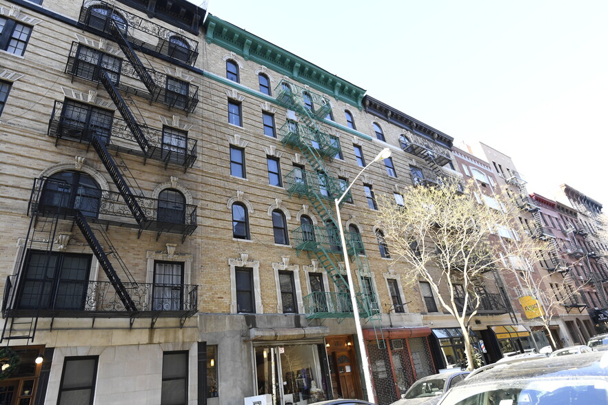 Primary Photo Of 61 Thompson St, New York Apartments For Lease