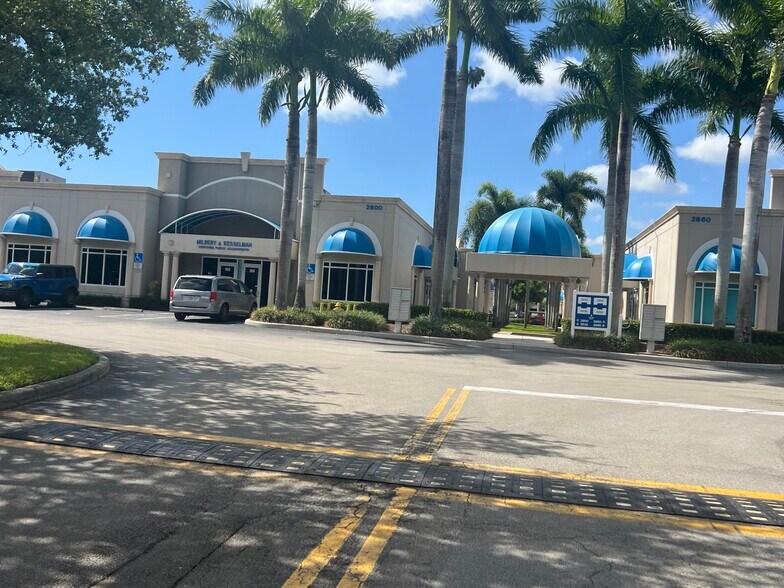 More Photos Of 2830 W State Road 84, Fort Lauderdale Flex For Sale