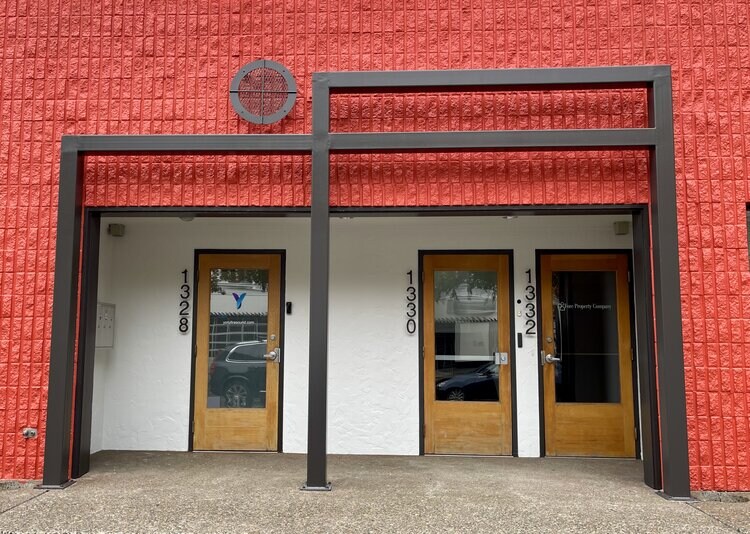 More Photos Of 1328-1332 NW Kearney St, Portland Loft Creative Space For Lease
