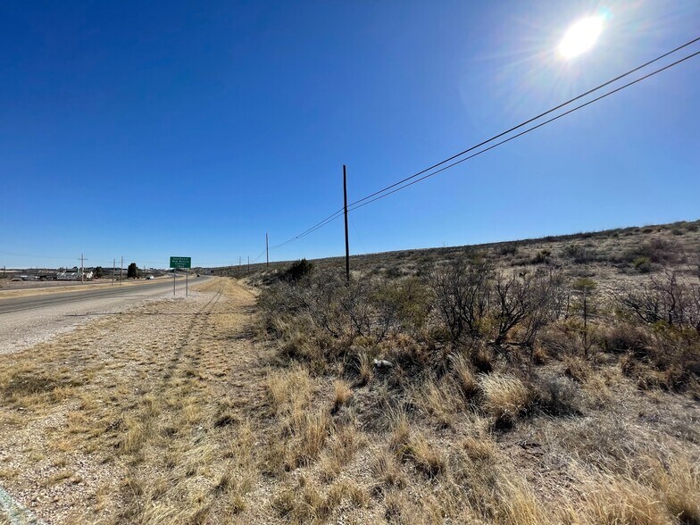 More Photos Of 3786 Seven Rivers Highway, Carlsbad Land For Sale