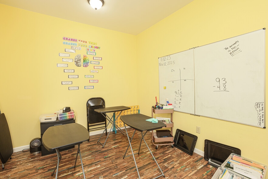 More Photos Of 8311 Two Notch Rd, Columbia Office For Sale