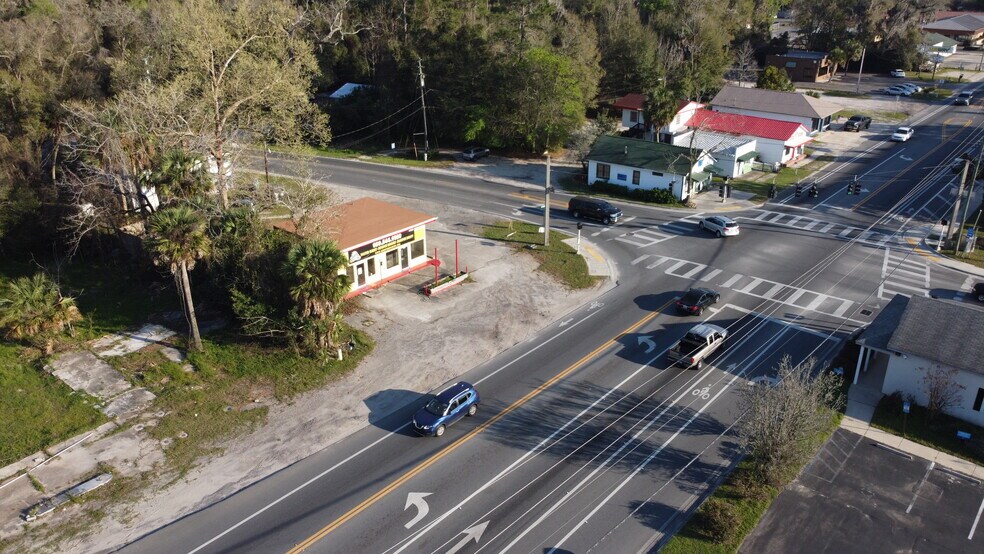 Primary Photo Of 3039 Crawfordville Hwy, Crawfordville Office Residential For Lease