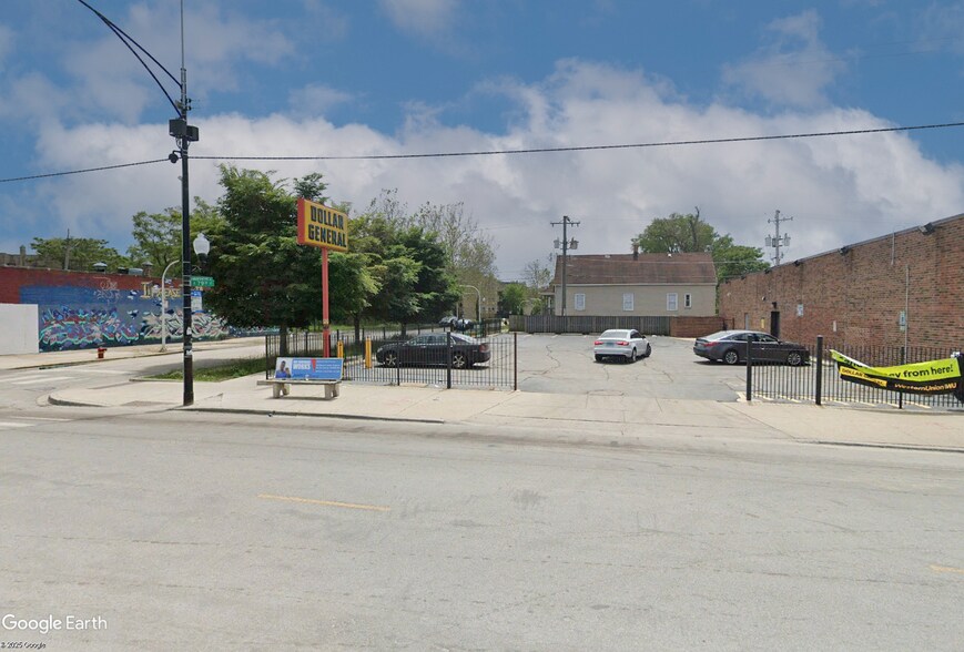 More Photos Of 2649 E 79th St, Chicago Freestanding For Lease