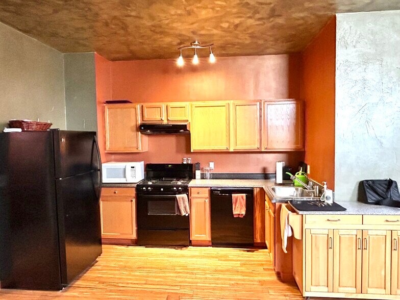 More Photos Of 314 Walnut St, La Jara Office Residential For Sale