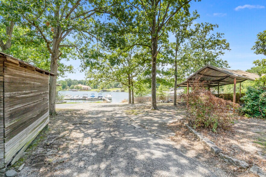 More Photos Of 317 Shadowood Dr, Irmo Flex For Sale