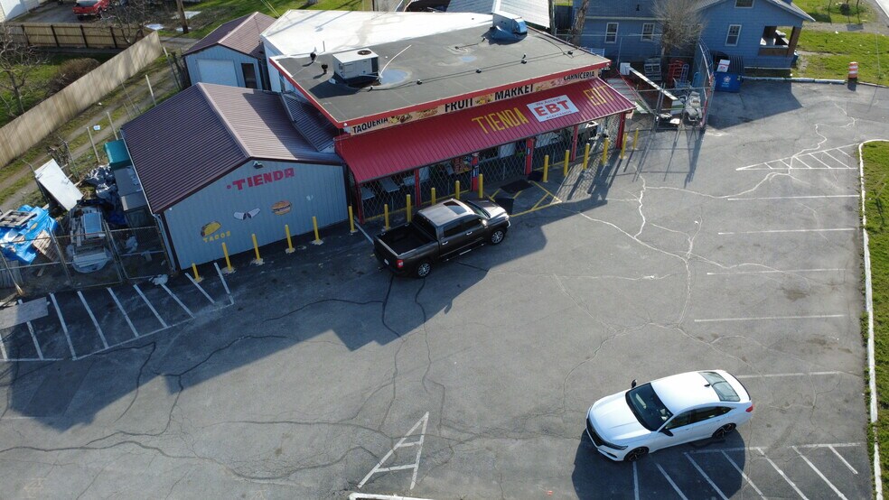 Primary Photo Of 4220 W Michigan St, Indianapolis Freestanding For Sale