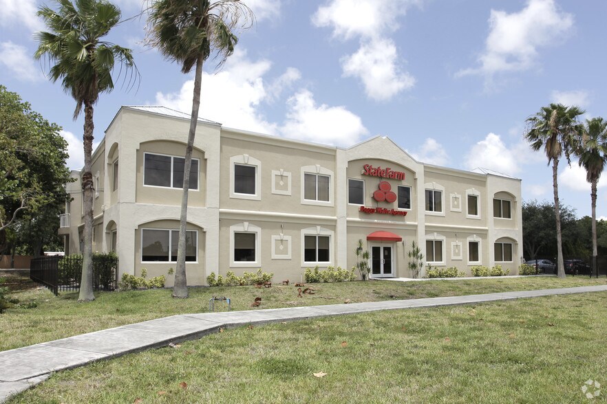 More Photos Of 5397 Orange Dr, Davie Office Residential For Lease