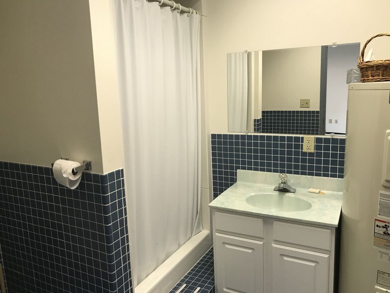 More Photos Of 15885 Kings Hwy, Montross Office For Sale