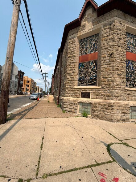 More Photos Of 1127 W Lehigh Ave, Philadelphia Religious Facility For Sale