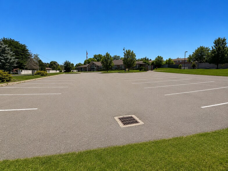 More Photos Of 5522 S 3200 W, Salt Lake City Medical For Sale
