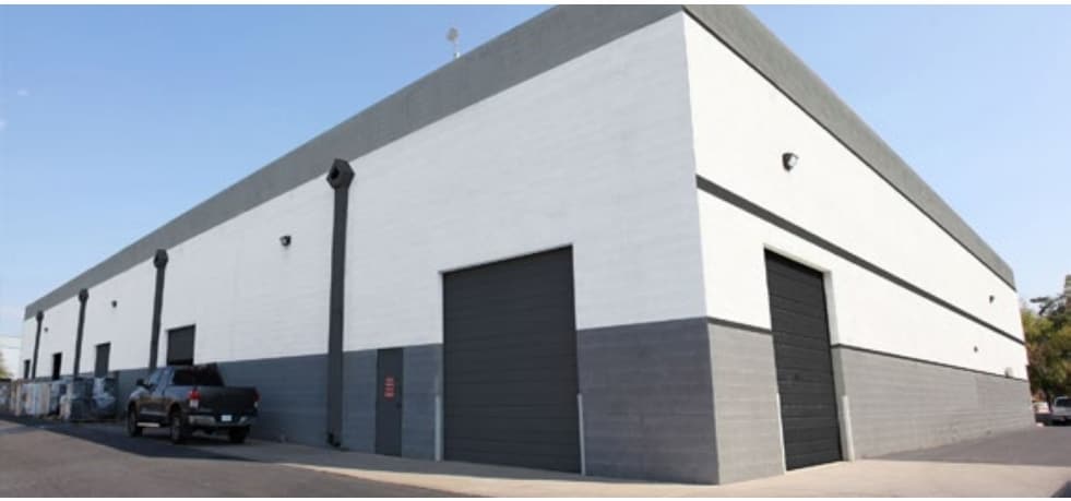 More Photos Of 1730 W Sunrise Blvd, Gilbert Warehouse For Lease