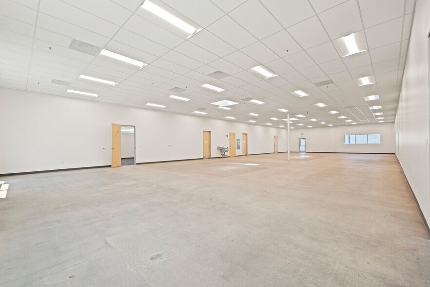 More Photos Of 1180 O'Brien Dr, Menlo Park Research And Development For Lease