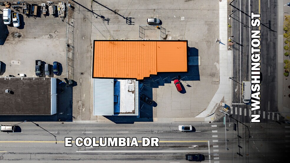 More Photos Of 224 N Washington St, Kennewick General Retail For Sale