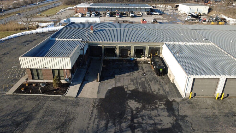 More Photos Of 6800 Northern Blvd, East Syracuse Truck Terminal For Sale