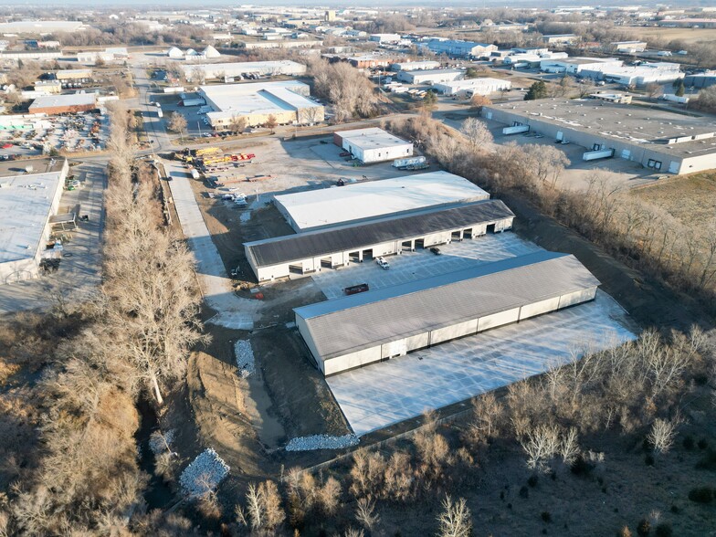 Primary Photo Of 1605 51st Ave, Des Moines Industrial For Lease