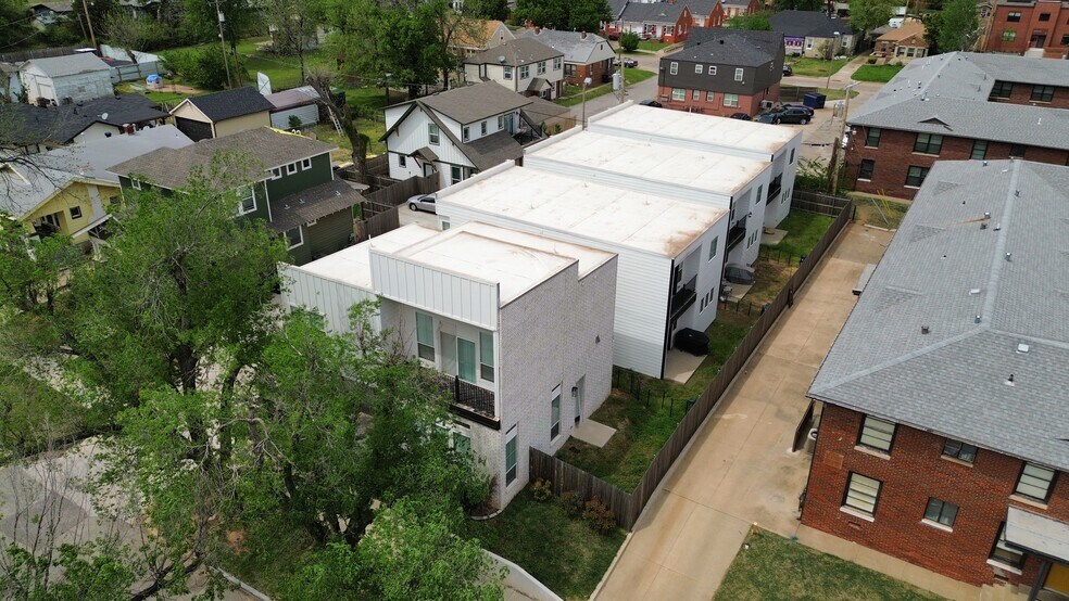 More Photos Of 1705 NW 11th St, Oklahoma City Apartments For Sale