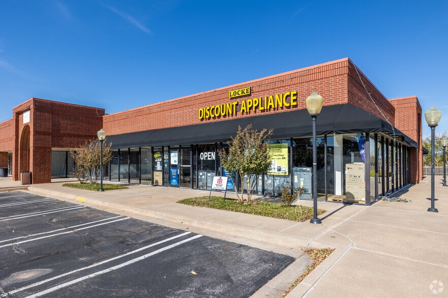 More Photos Of 351 N Air Depot Blvd, Midwest City Unknown For Lease
