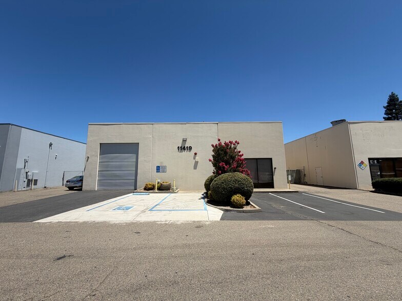 More Photos Of 11419 White Rock Rd, Rancho Cordova Warehouse For Lease