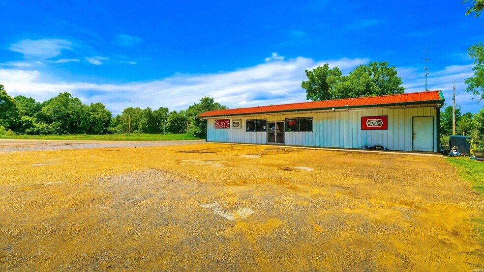 More Photos Of 5370 Highway 67 W, Fulton Convenience Store For Sale