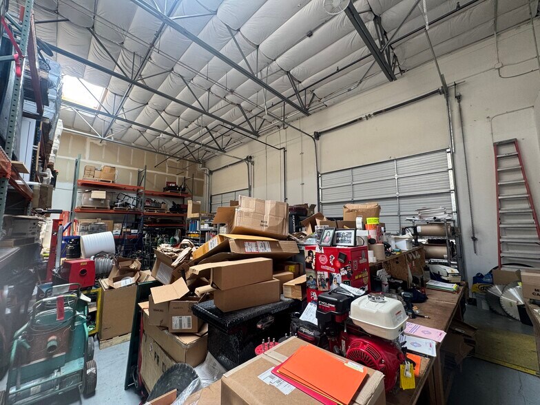 More Photos Of 6625 S Valley View Blvd, Las Vegas Light Distribution For Lease