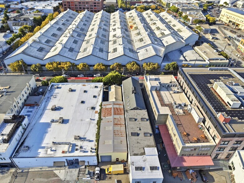More Photos Of 2757 16th St, San Francisco Warehouse For Lease