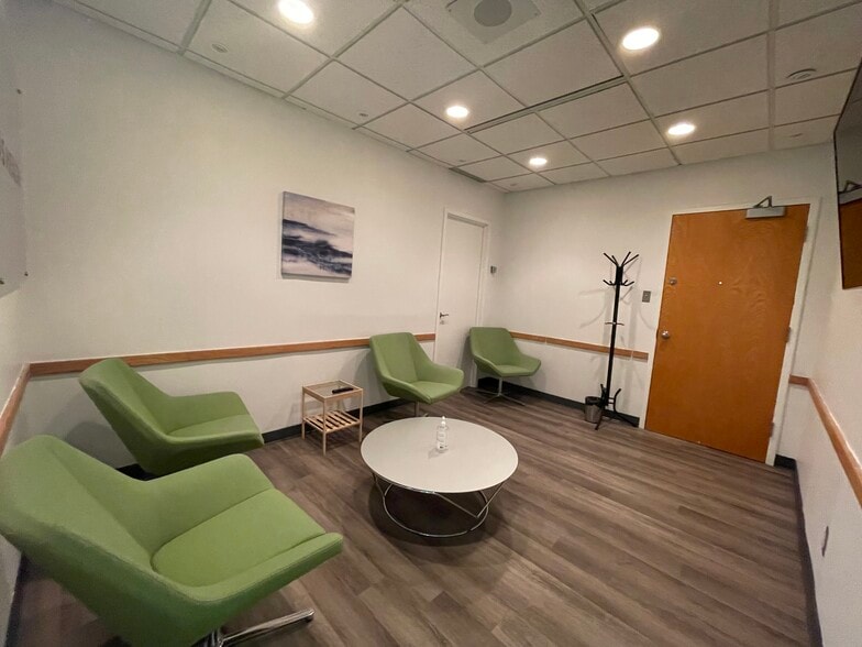 More Photos Of 139 Greenbank Rd, Ottawa Medical For Lease