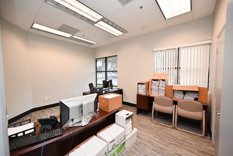 More Photos Of 2401-2431 Quantum Blvd, Boynton Beach Showroom For Sale