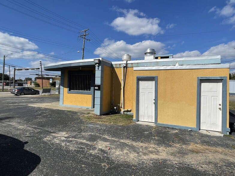 More Photos Of 2120 N Palafox St, Pensacola Fast Food For Lease