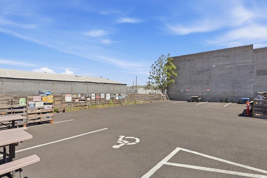More Photos Of 801 E 2nd St, The Dalles Land For Sale